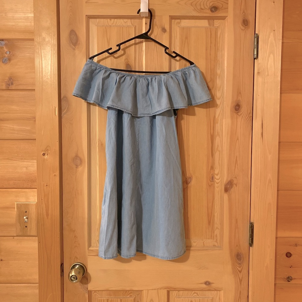 Chambray Ruffle Off The Shoulder Dress - Picture 4 of 4